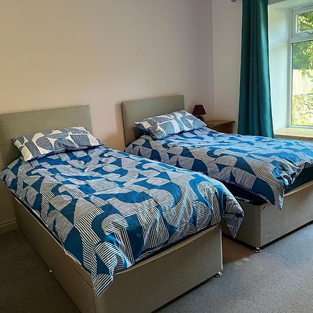 Self-Contained Ensuite Double Or Twin Bedroom In Pentir Бангор Экстерьер фото