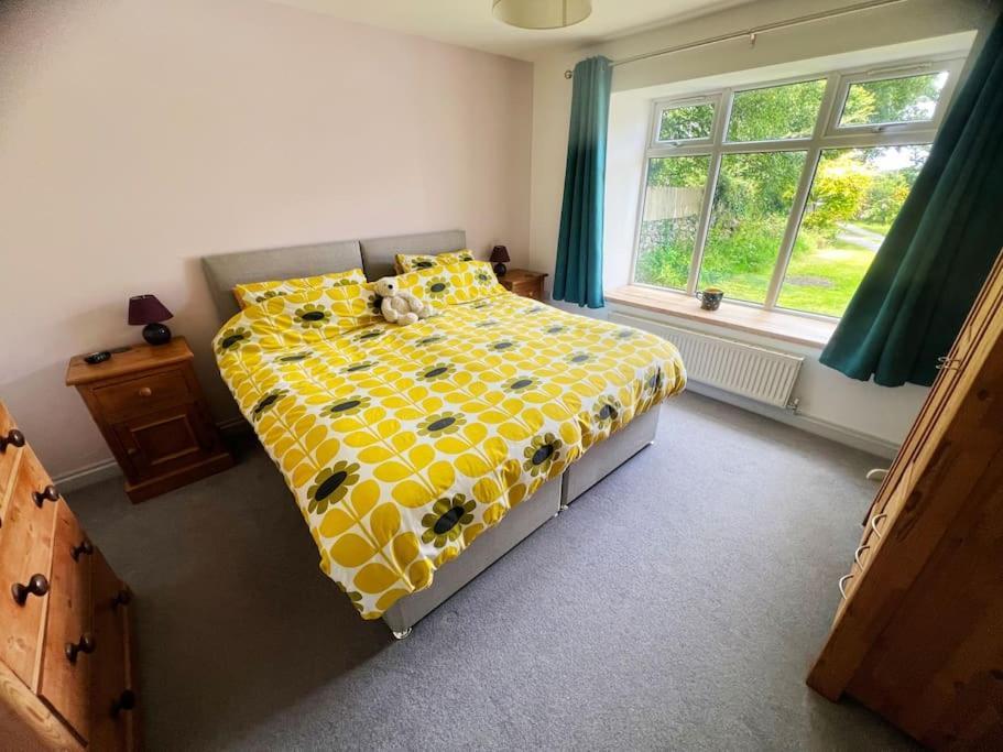 Self-Contained Ensuite Double Or Twin Bedroom In Pentir Бангор Экстерьер фото